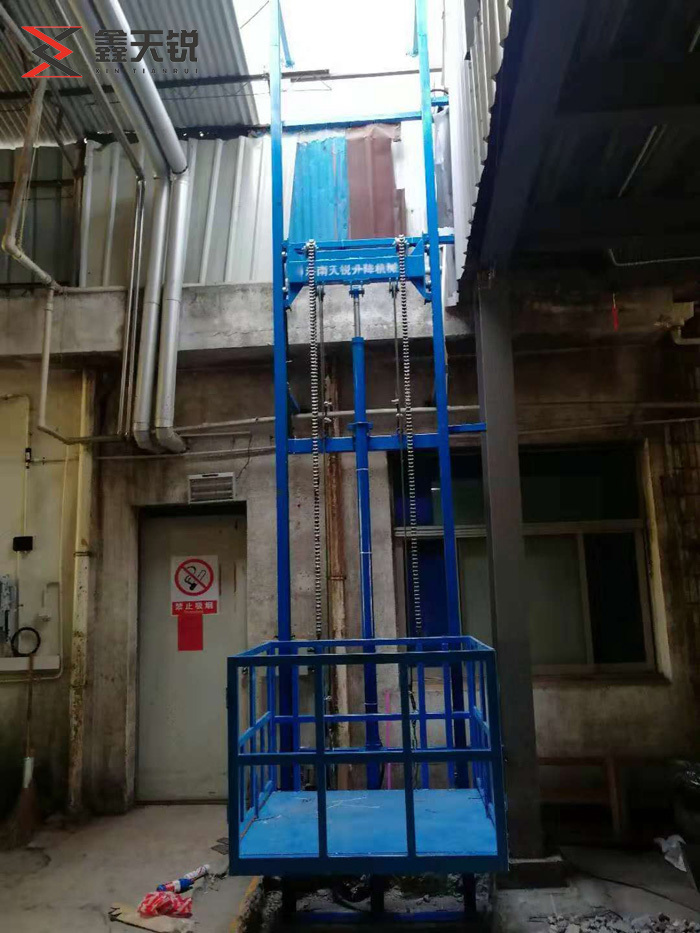 晋城导轨式升降货梯